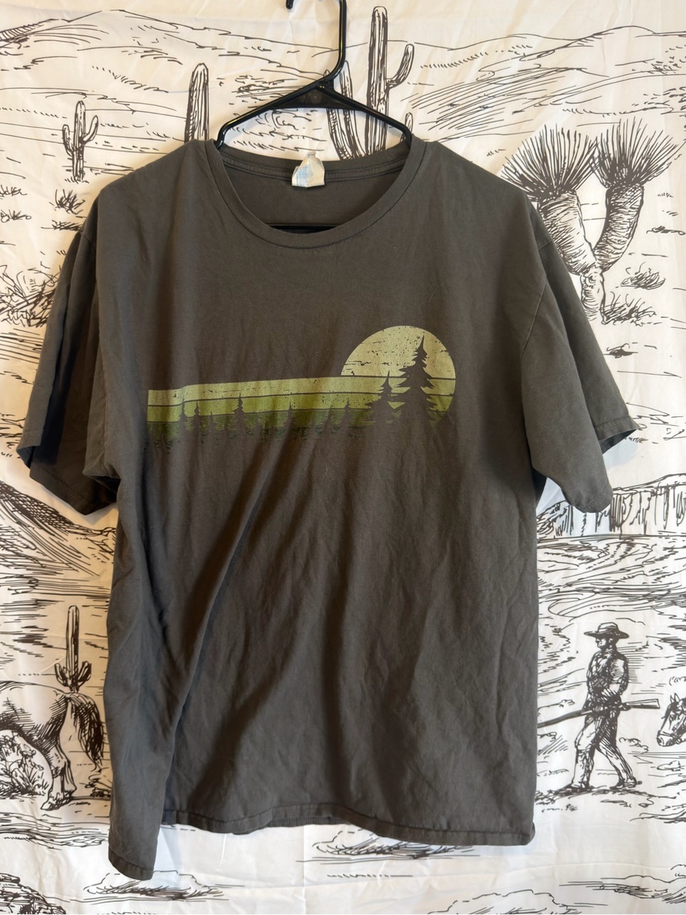 Custom Outdoor Tee Bundle - Picture 5 of 7